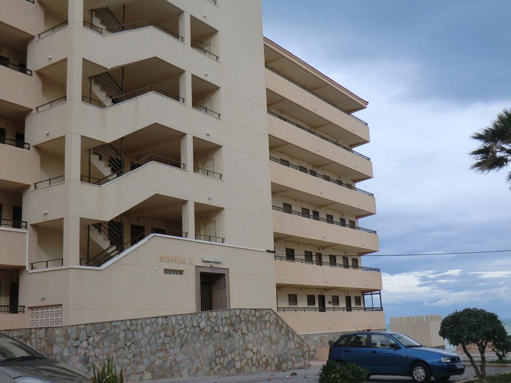 Casas Holiday - Miramar IX Торевиеха Екстериор снимка